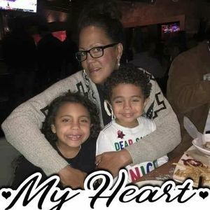 Meet your Posher, Debbie